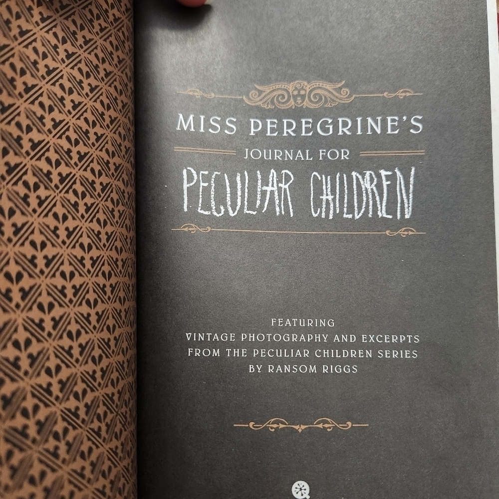 Miss Peregrine's Journal for‎ Peculiar Children NEW Journal 5.5x8.5in Hard Cover - Picture 3 of 8
